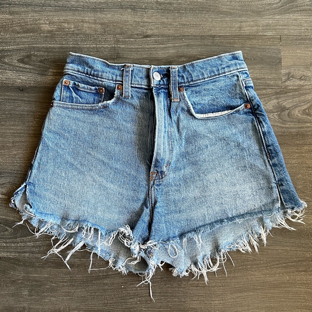 Abercrombie Curve Love Shorts